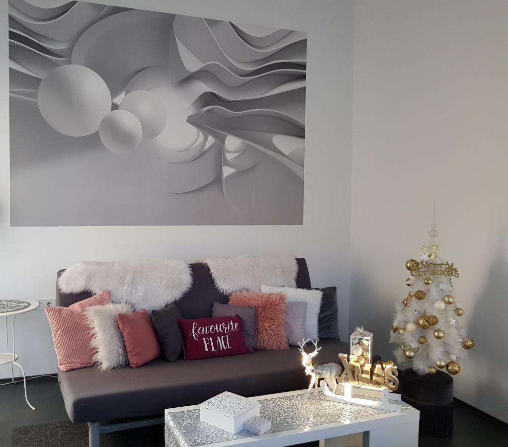 Modern Flat In City Center บูดาเปสต์ ภายนอก รูปภาพ